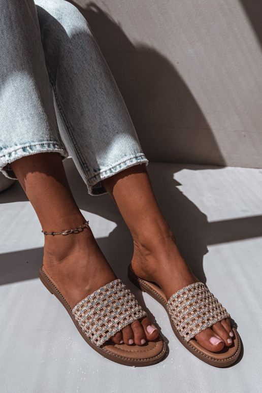 Bruine slippers met glanzende details Fendi