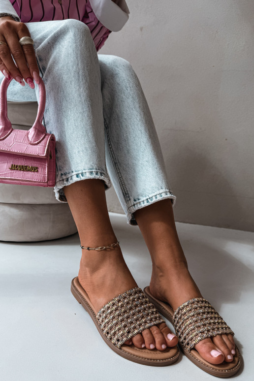 Bruine slippers met glanzende details Fendi