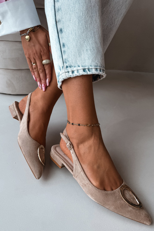 Dames sandalen met brede hak en ornamenten in zandkleur van Sparkle