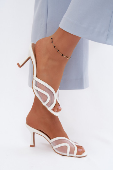Starla witte hakslippers 2