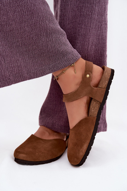 Leren suède sandalen met gesloten neuzen Tai turiciejka H7365-02 bruin