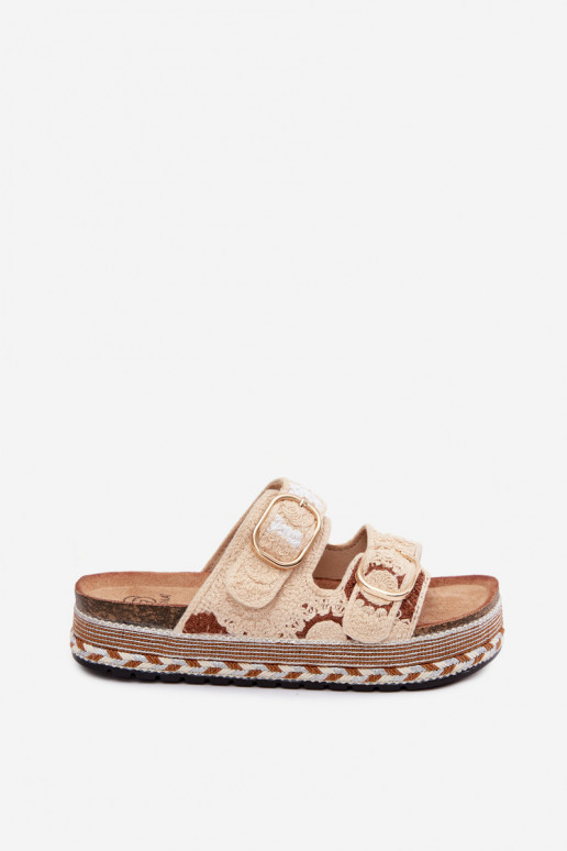 Glimma gehaakte slippers met platform en gespen in zandkleur