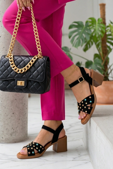 Zwarte sandalen op een hak versierd met strass Lucy 2