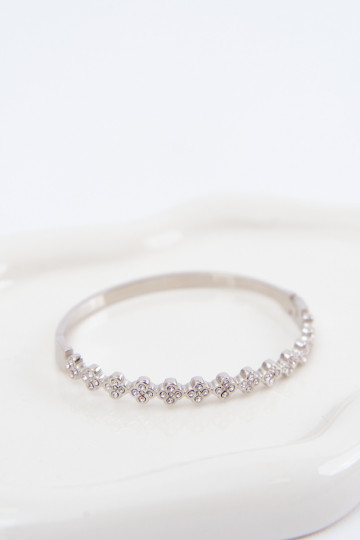 Zilveren damesarmband met fonkelende steentjes 2