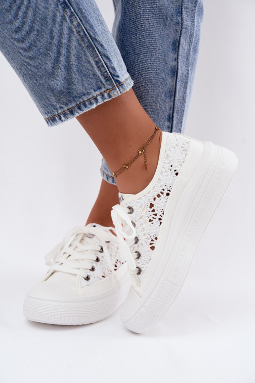 Witte casual schoenen met platform en uitsnijdingen Lee Cooper LCIN-26-44-4485