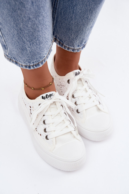 Witte casual schoenen met platform en uitsnijdingen Lee Cooper LCIN-26-44-4485