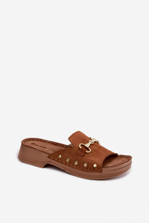 Dames slippers van kunstsuède Inblu TF0002KU bruine kleur