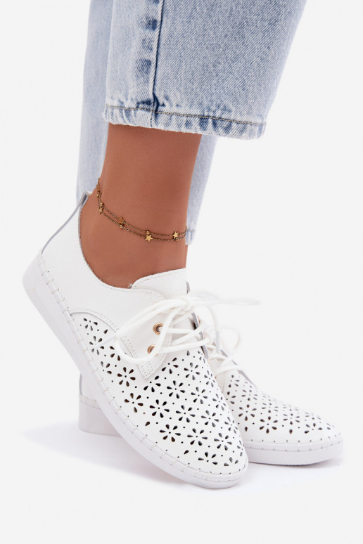 Witte dameschoenen met uitsnijdingen Softie