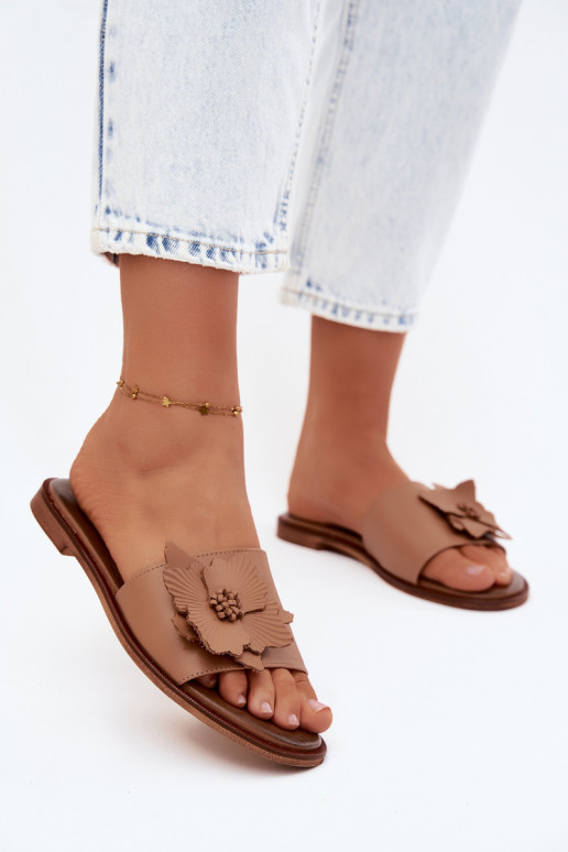 Leren slippers voor dames met ornamenten Zazoo 40477 in cappuccino kleur
