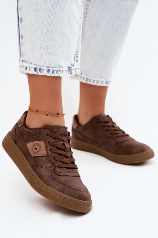 Glanzende sneakers voor dames Big Star UU274017 in bruine kleur