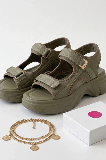 Groene sandalen op een chunky zool Abigail