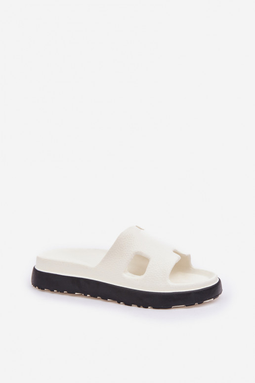 Witte lichte slippers met uitsparingen Neladith