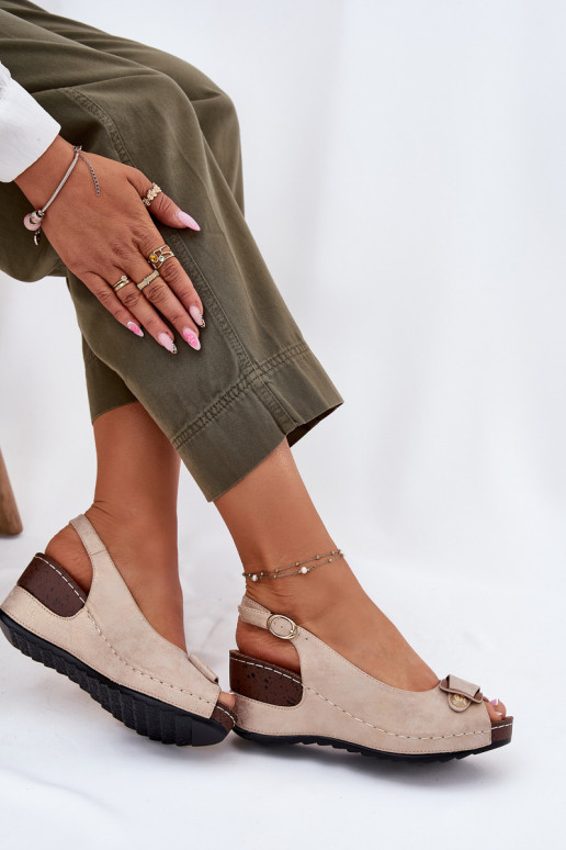 Zand- en gouden lichte platformsandalen Comfort Shoes Efravia