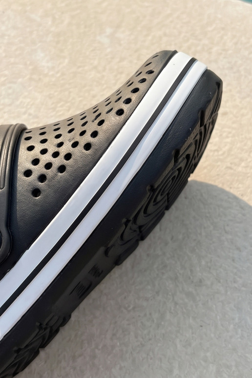 Lichte heren zwarte slippers Tai Turiravena