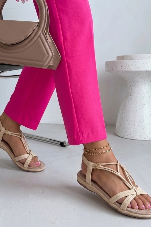 Zandkleurige instapsandalen met rhinestones Moa