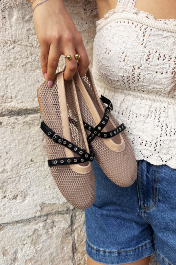 Mesh ballerina's met bandjes in zand Salliroe 2