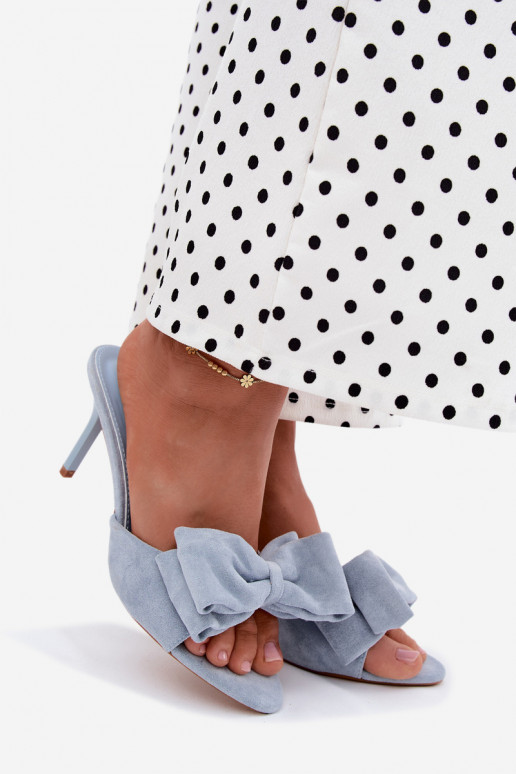 Dames slippers met dunne hakken en strikken in blauwe faux suede Tai turignolia