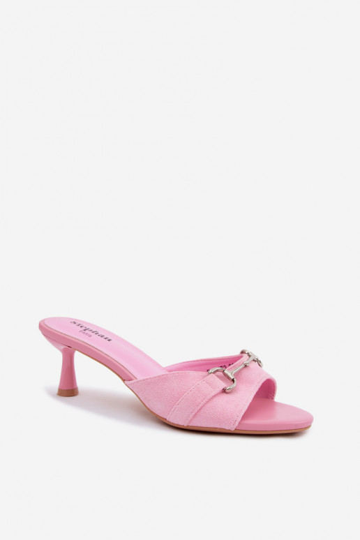 Dames slippers op een dunne hak met chique details in roze Poppia