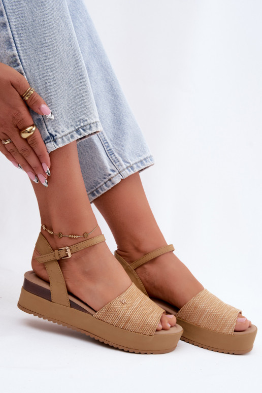 Zandkleurige dames sandalen met platform