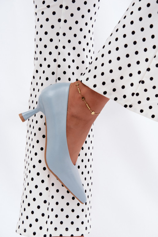 Puntige schoenen met hakken in blauw Silenta