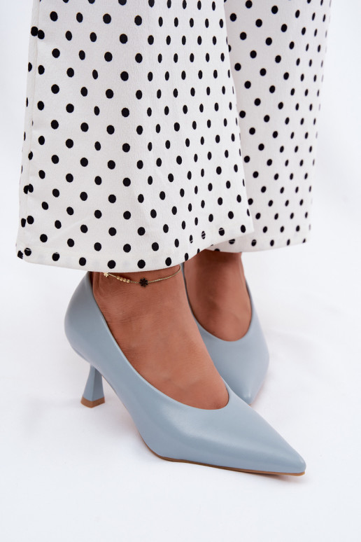 Puntige schoenen met hakken in blauw Silenta
