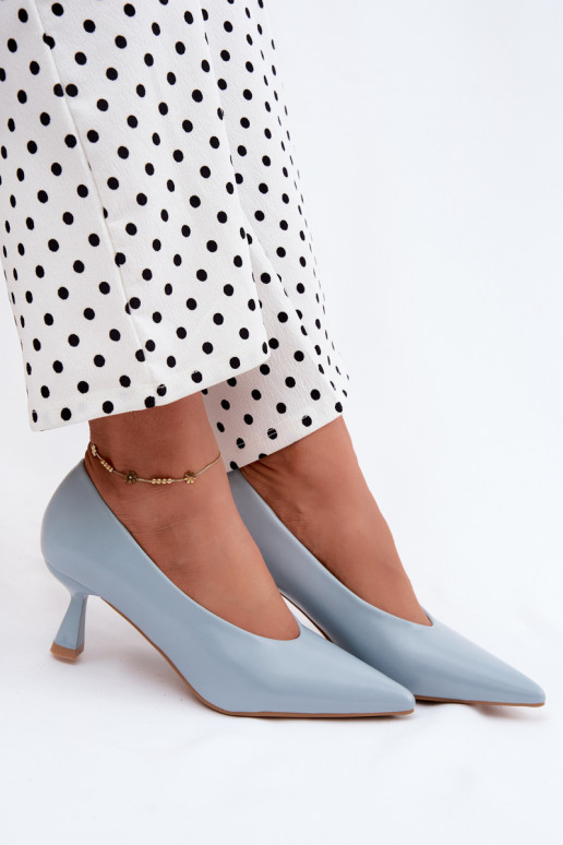 Puntige schoenen met hakken in blauw Silenta