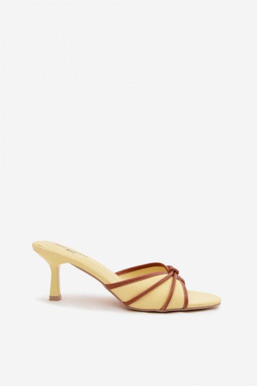 Dames slippers met dunne hakken in gele faux leather Orchidia