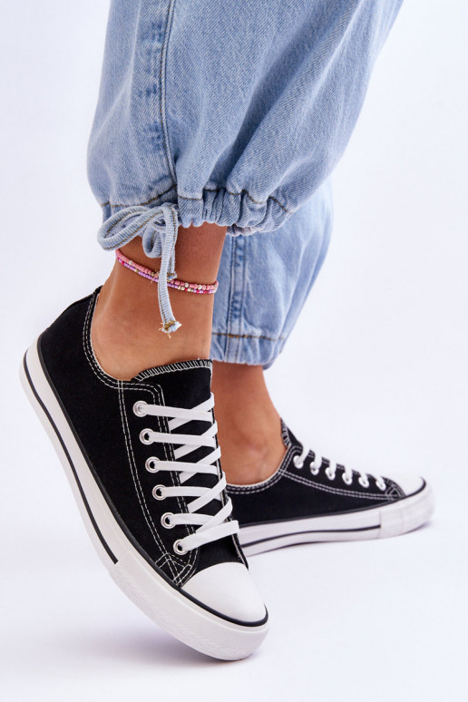 Klassieke lage dames sneakers in zwart Vegas