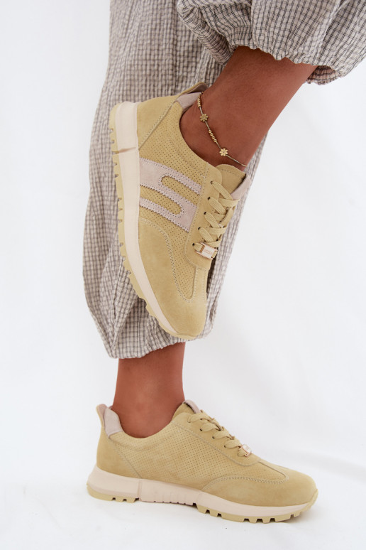 Gele dames sneakers Lovey van faux suede