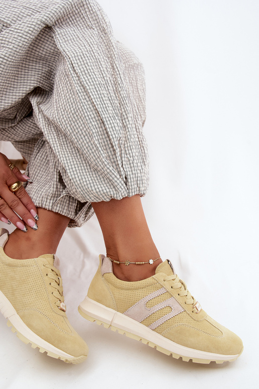 Gele dames sneakers Lovey van faux suede