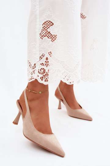 Dames sandalen met dunne hakkenImitacji van suèdeu beige Saria 2