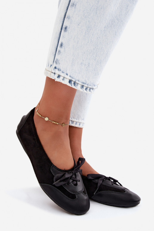 Zwarte sportieve ballerina's met stijlvolle details Peonia