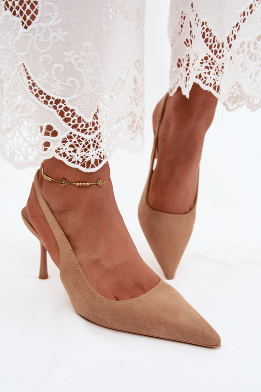 Dames sandalen met dunne hakkenvan eco-suèdeu beige Kevina