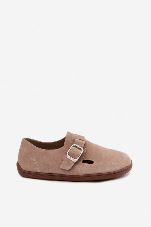 Sandkleurige dames schoenen met gespen van faux suede Sombellia