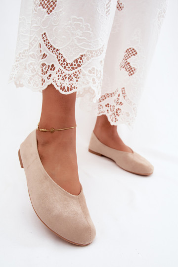 Sandkleurige ballerina's van faux suede Camdena 2