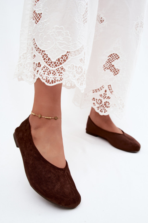 Ballerina's aus faux suede in schokoladenfarbe Camdena