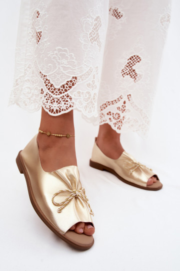 Gouden dames sandalen met decoratieve veters en glanzende afwerking van faux leather Coltrania 2