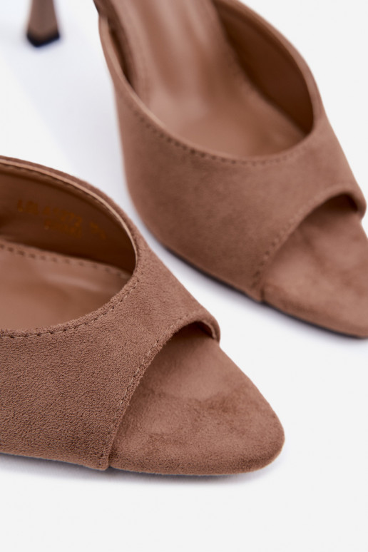 Slippers met dunne hakken van faux suede in kaki Cherryssa