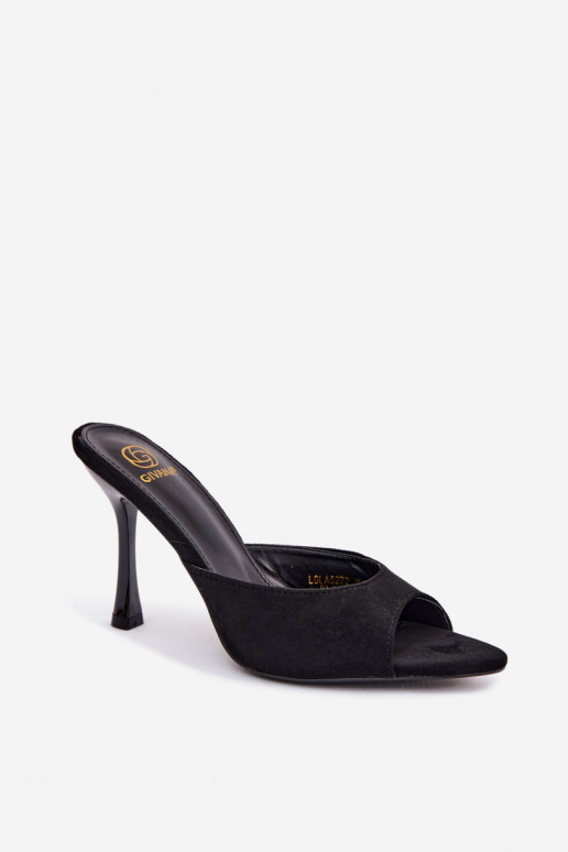 Slippers met dunne hakken van faux suede in zwart Cherryssa