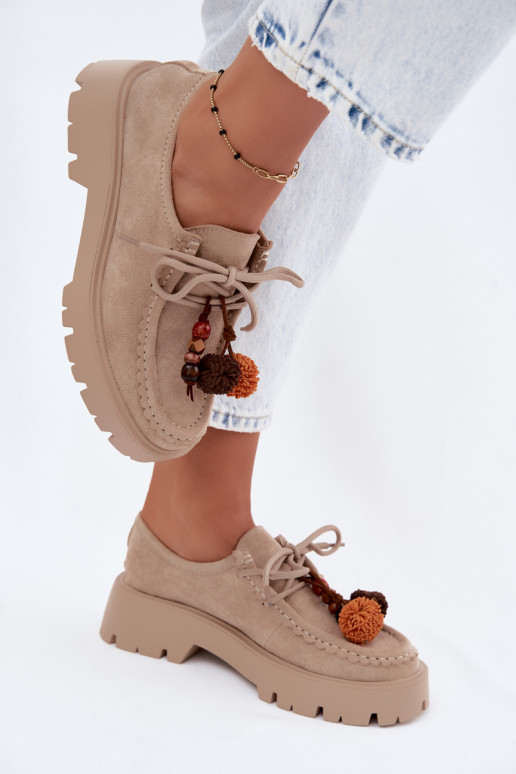 Schoenen met mooie details van faux suede in zand Melonia