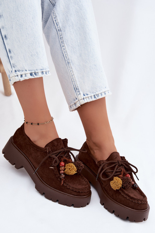 Schoenen met mooie details van faux suede in chocolade Melonia