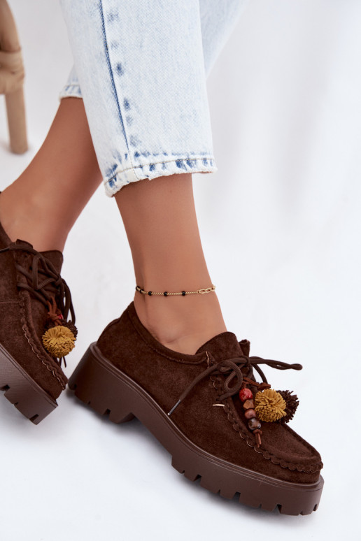 Schoenen met mooie details van faux suede in chocolade Melonia