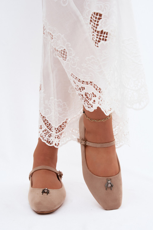 Dames ballerina's met bandjes en gespen in zandkleur faux suede Pinea