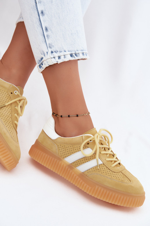 Gele platform sneakers van faux suede Coralia
