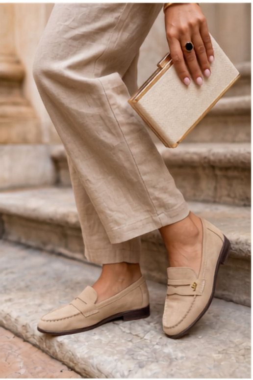 Beige faux suede dames mocassins Prestelle
