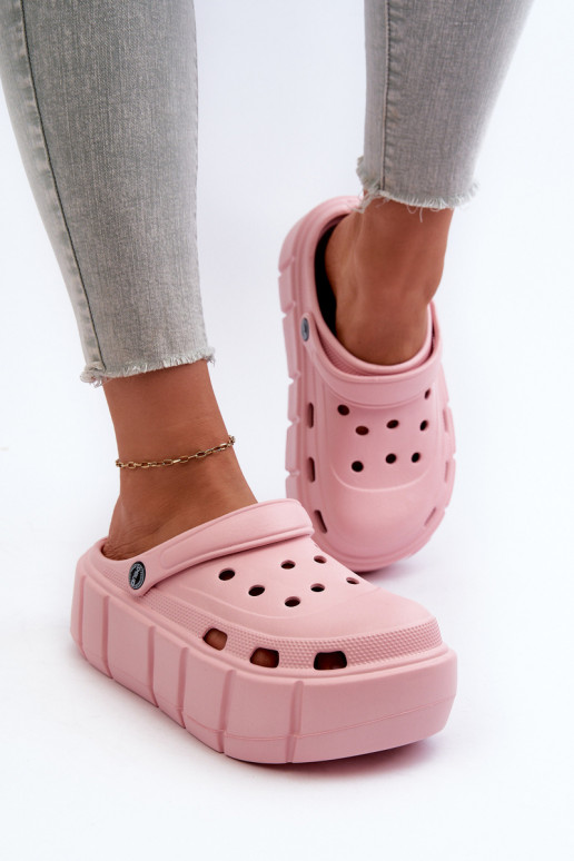 Lichte dames platform slippers in roze Itubia