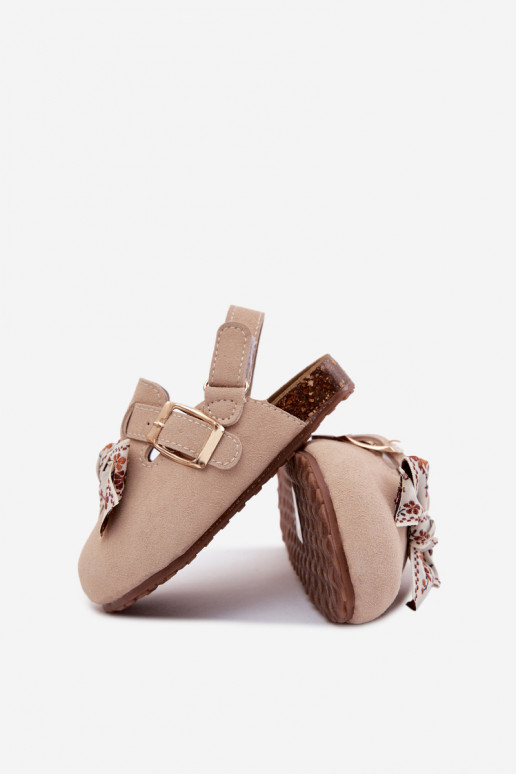 Kinderen klompen sandalen met strikken in zandkleur Rosella