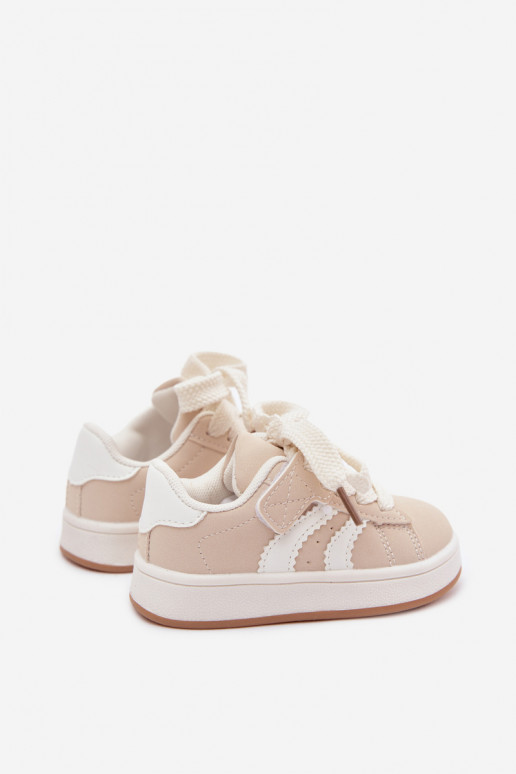 Kindersneakers met klittenband sluitingen van faux leather in zandkleur Zoya