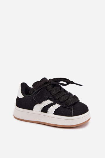 Kindersneakers met klittenband sluitingen van faux leather in zwarte kleur Zoya
