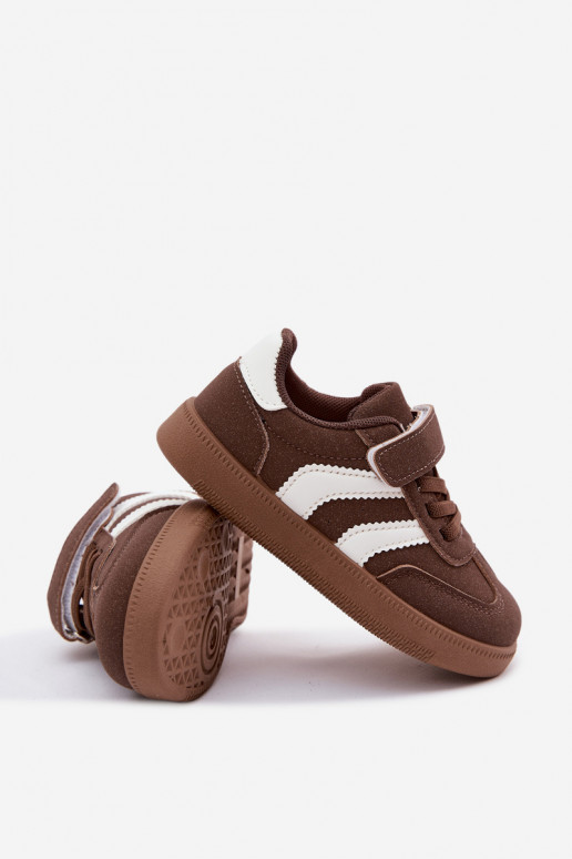 Kindersneakers met klittenband sluitingen van faux leather in bruine kleur Ronja